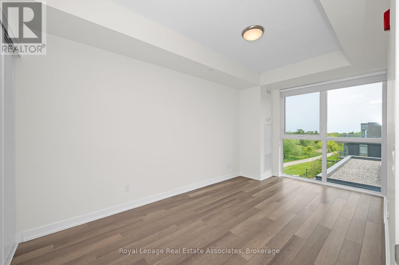 Photo 12 of B 412 5240 Dundas Street, Burlington ON