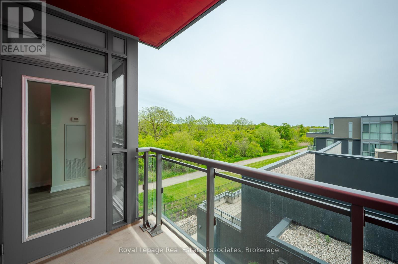 Photo 14 of B 412 5240 Dundas Street, Burlington ON