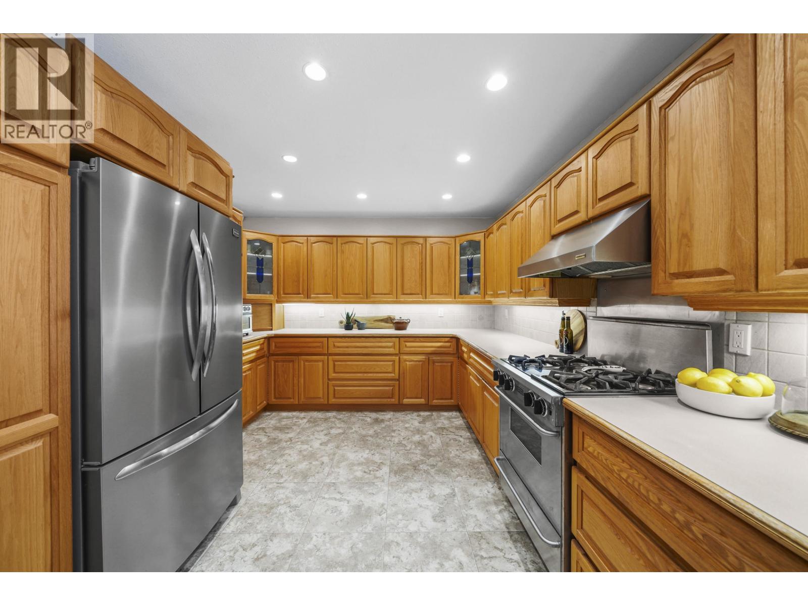 Photo 11 of 5174 Dennison Drive, Delta BC