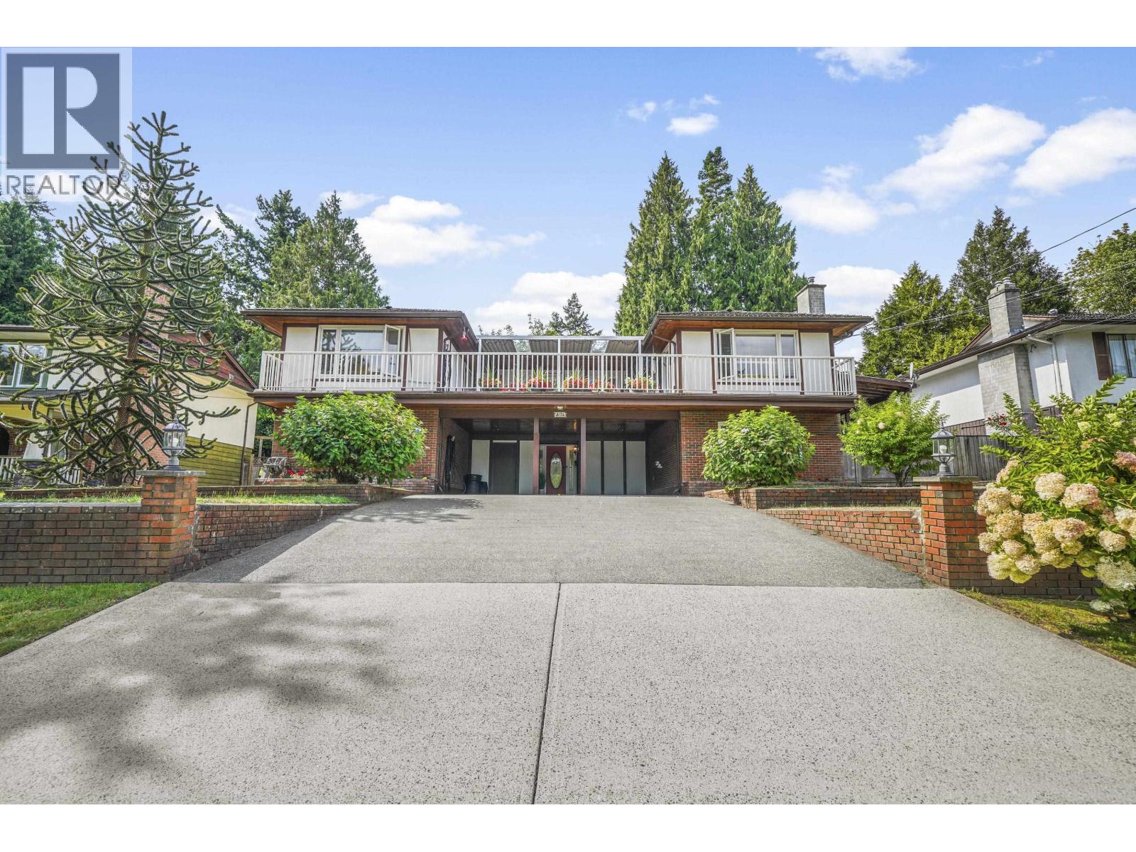 Photo 1 of 5174 Dennison Drive, Delta BC