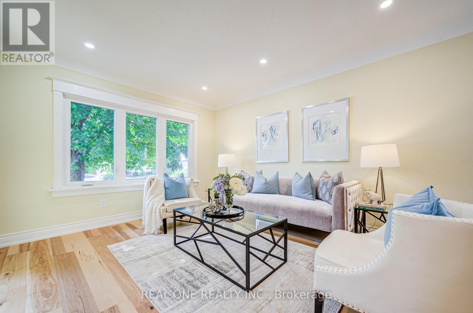 Photo 22 of 4052 Saint James Avenue, Niagara Falls ON