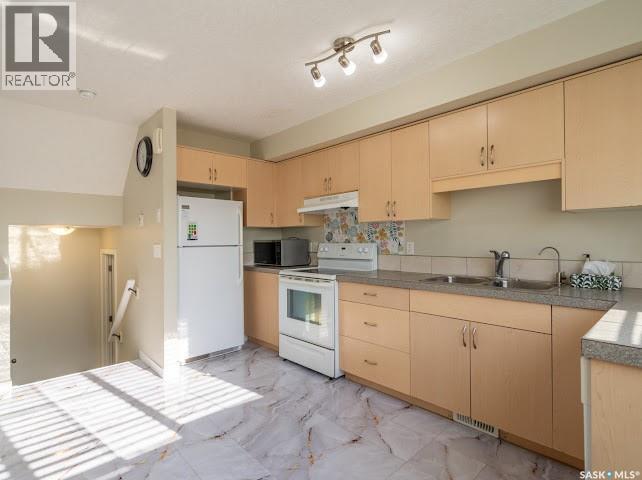 Photo 11 of 50 5246 Aerodrome Road, Regina SK