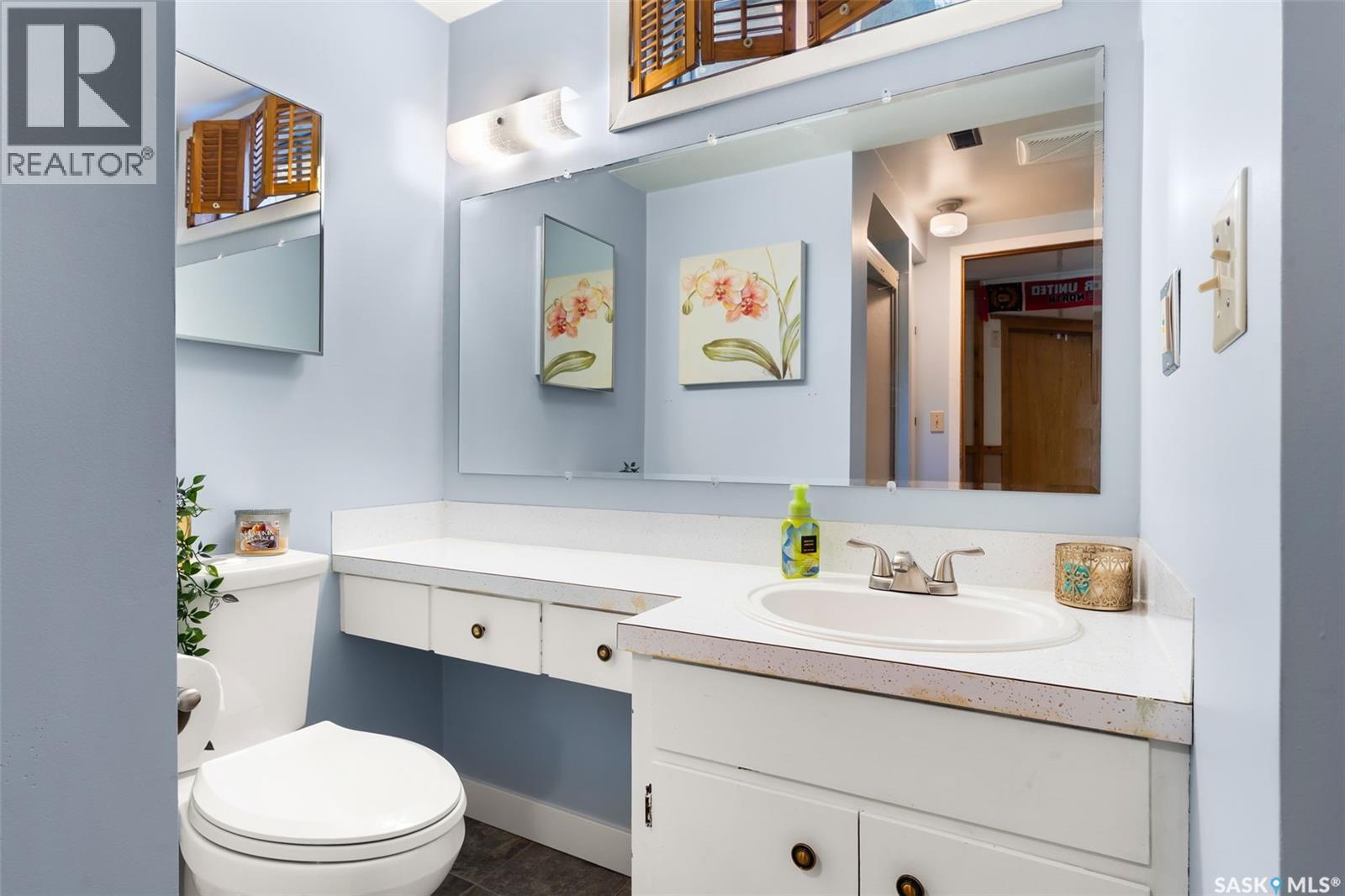 Single Family House Bungalow for Sale in  Compton ROAD Regina 