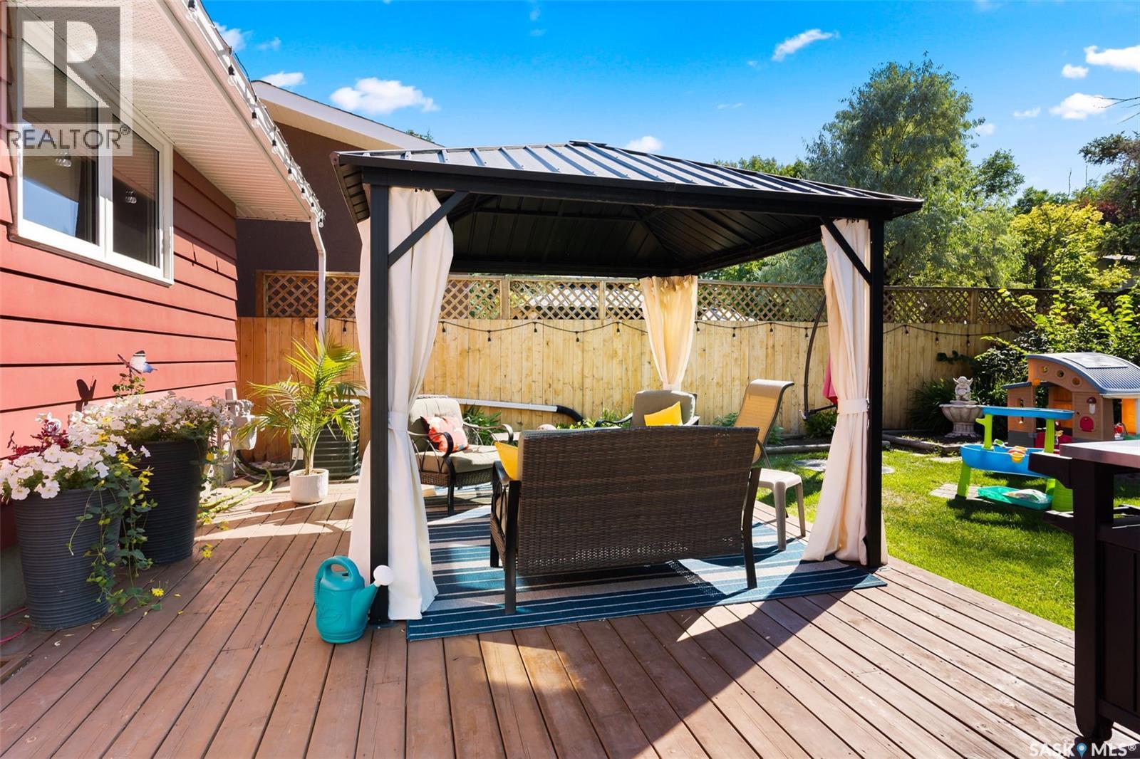 Single Family House Bungalow for Sale in  Compton ROAD Regina 