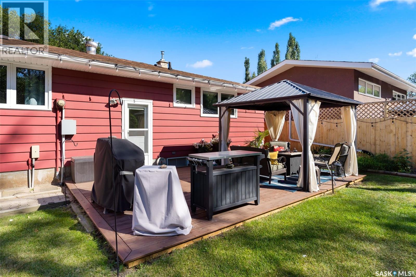Single Family House Bungalow for Sale in  Compton ROAD Regina 