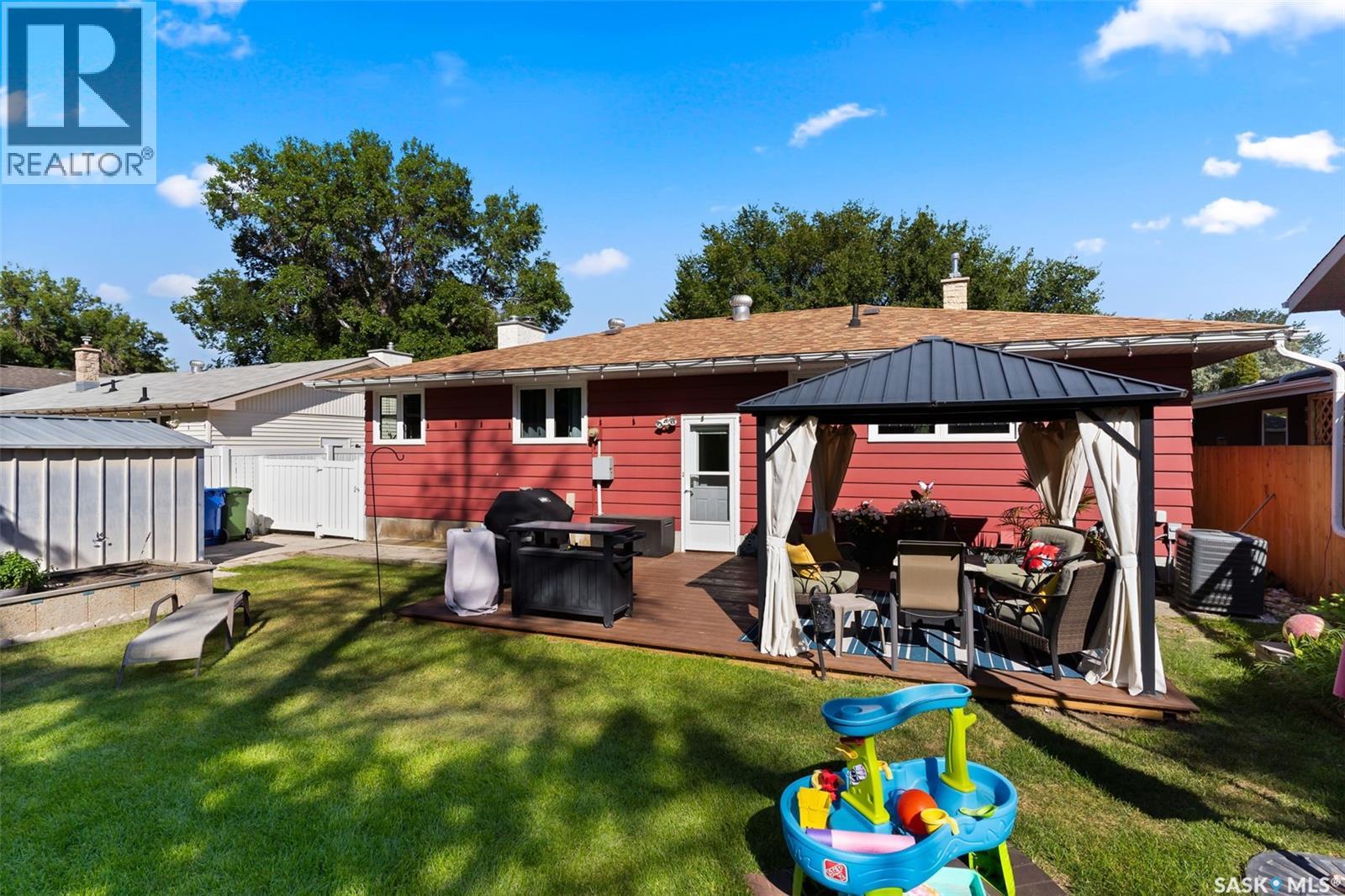 Single Family House Bungalow for Sale in  Compton ROAD Regina 