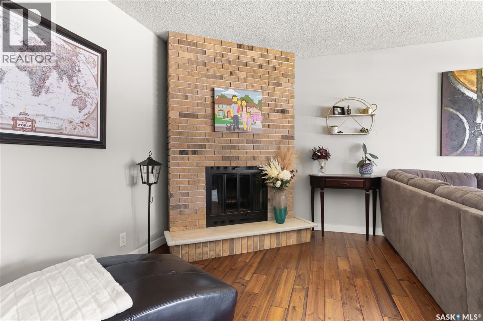 Single Family House Bungalow for Sale in  Compton ROAD Regina 