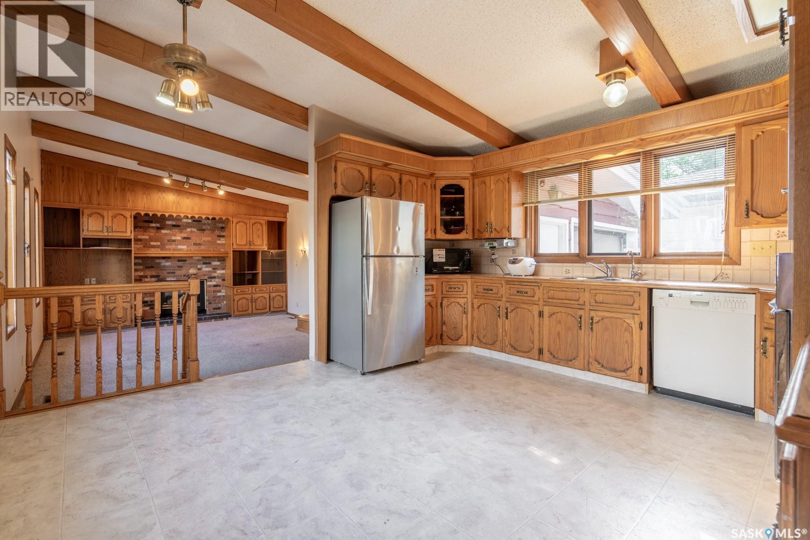 Single Family House Bungalow for Sale in  Sunset DRIVE Regina 