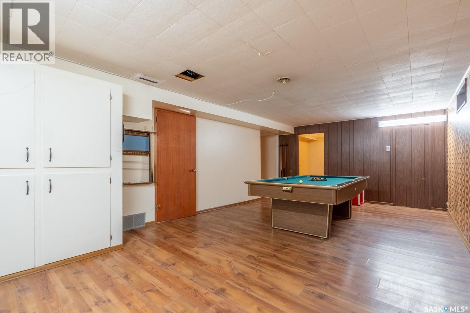 Single Family House Bungalow for Sale in  Sunset DRIVE Regina 