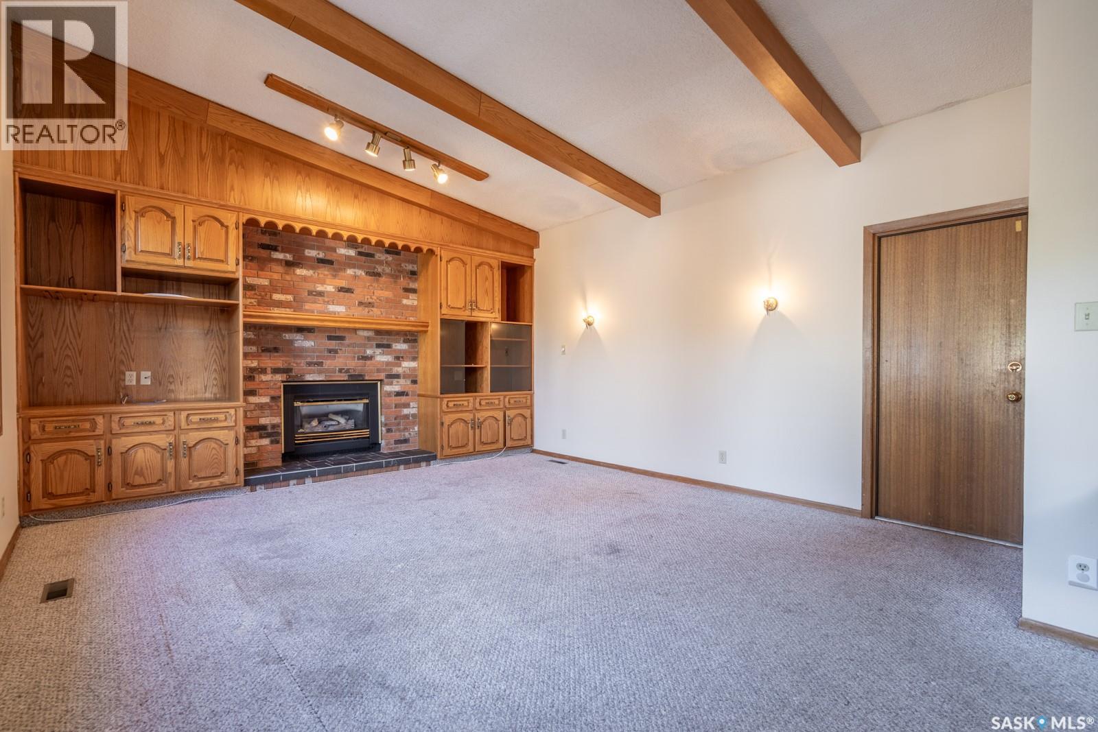 Single Family House Bungalow for Sale in  Sunset DRIVE Regina 