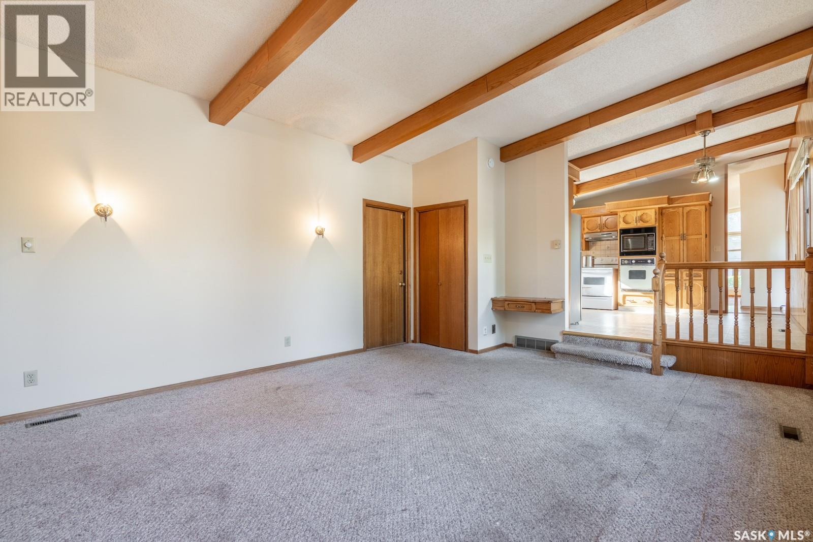Single Family House Bungalow for Sale in  Sunset DRIVE Regina 
