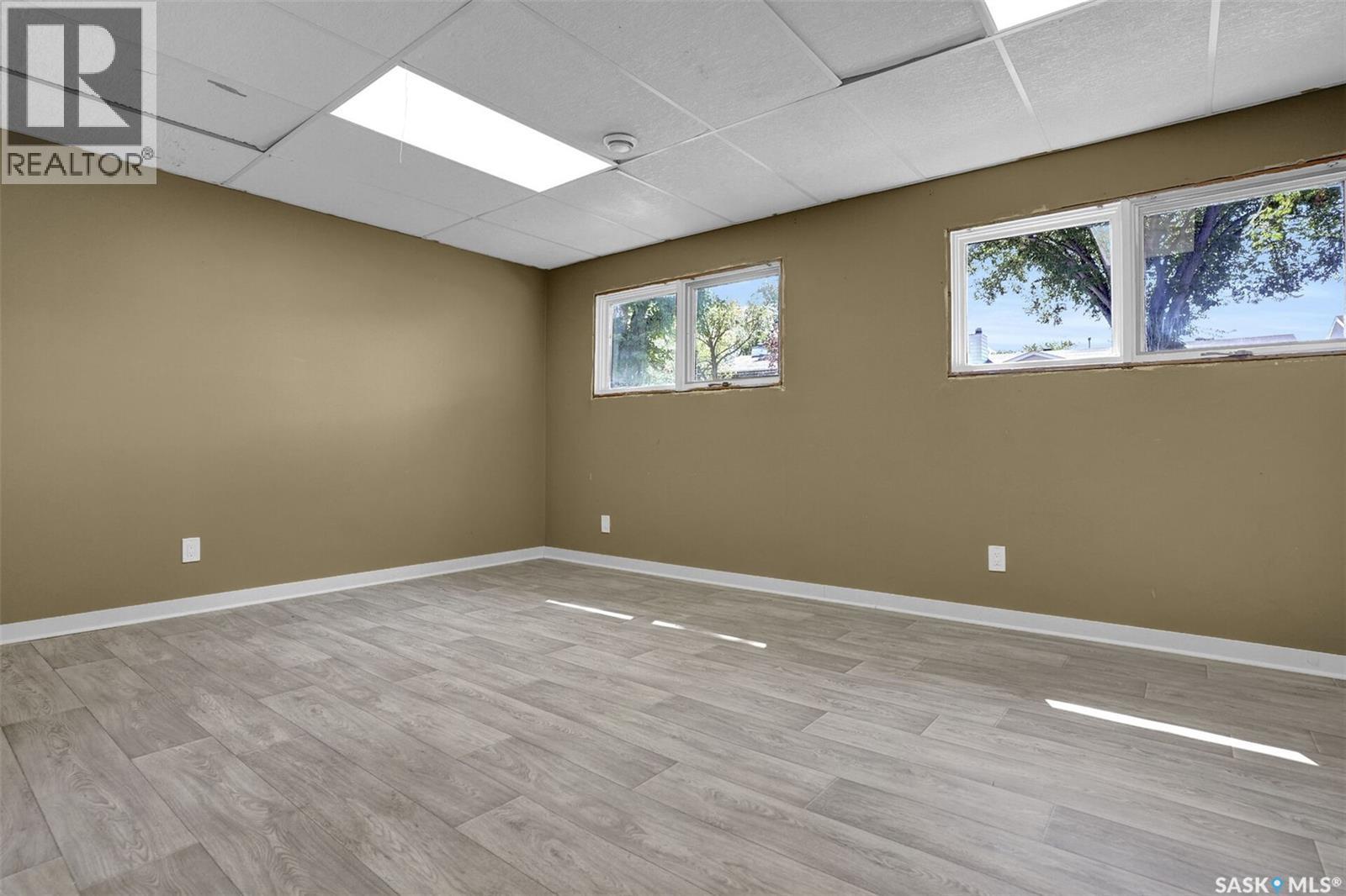 Photo 35 of 71 Rendek Crescent, Regina SK