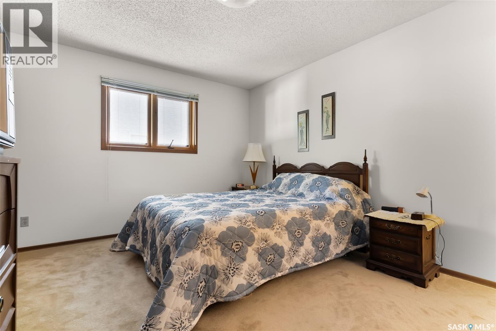 Photo 14 of 2102 Hanover Crescent E, Regina SK
