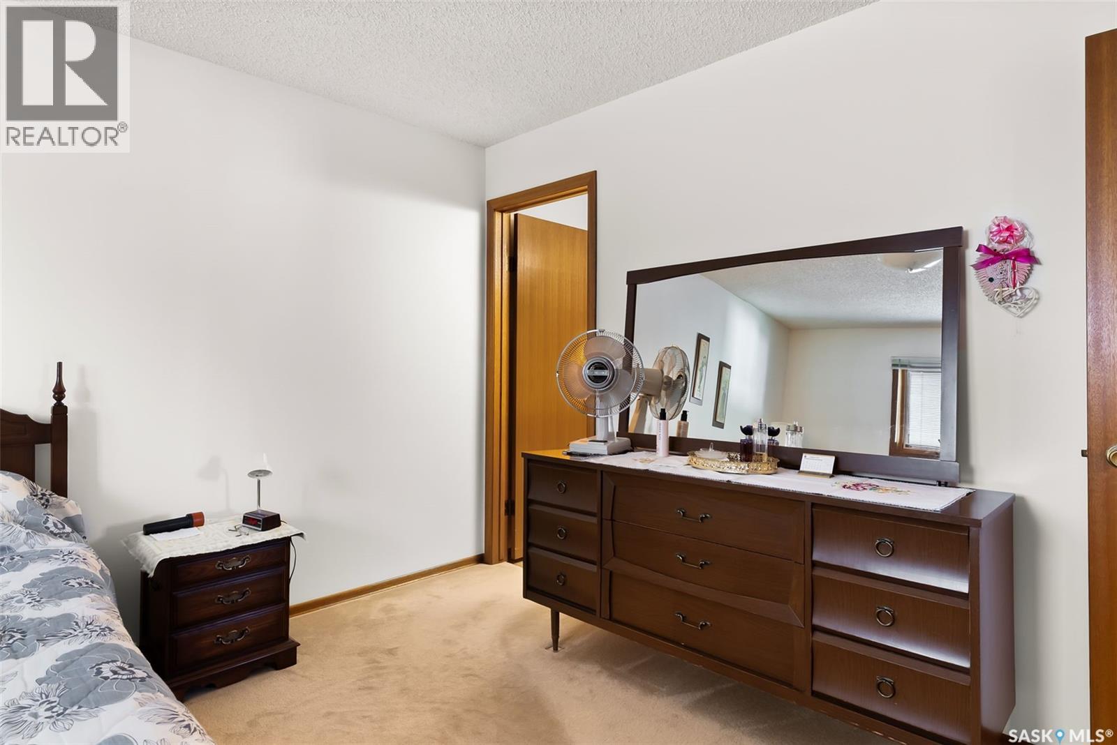 Photo 15 of 2102 Hanover Crescent E, Regina SK