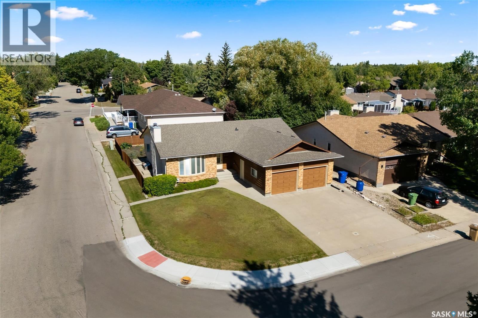 Photo 29 of 2102 Hanover Crescent E, Regina SK