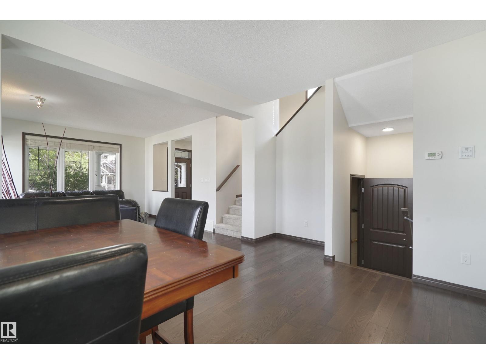 Photo 34 of 2044 74 St Sw, Edmonton AB