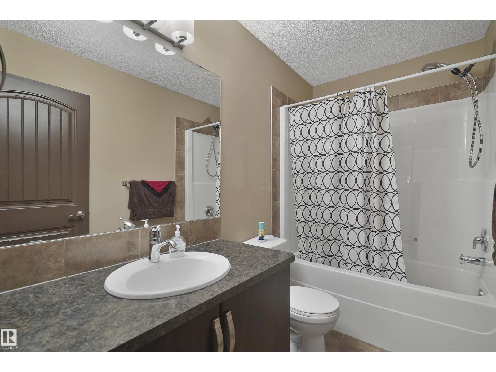 Photo 14 of 2044 74 St Sw, Edmonton AB