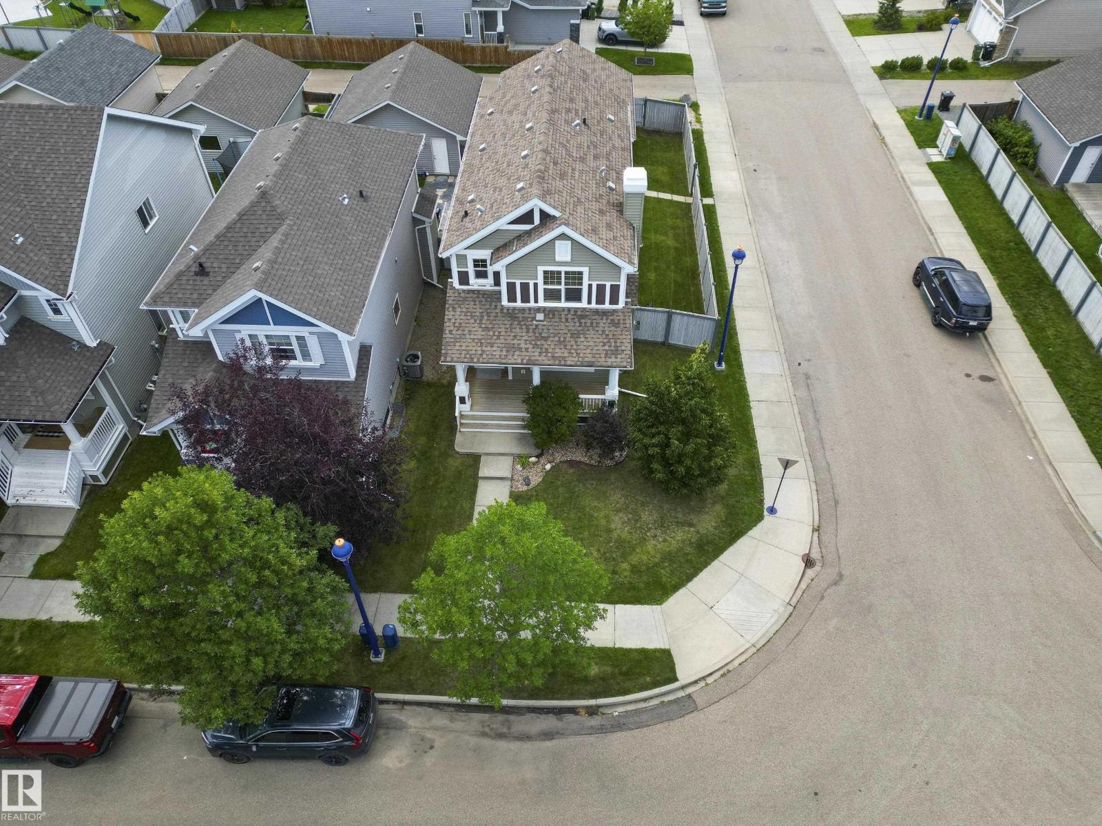 Photo 38 of 2044 74 St Sw, Edmonton AB