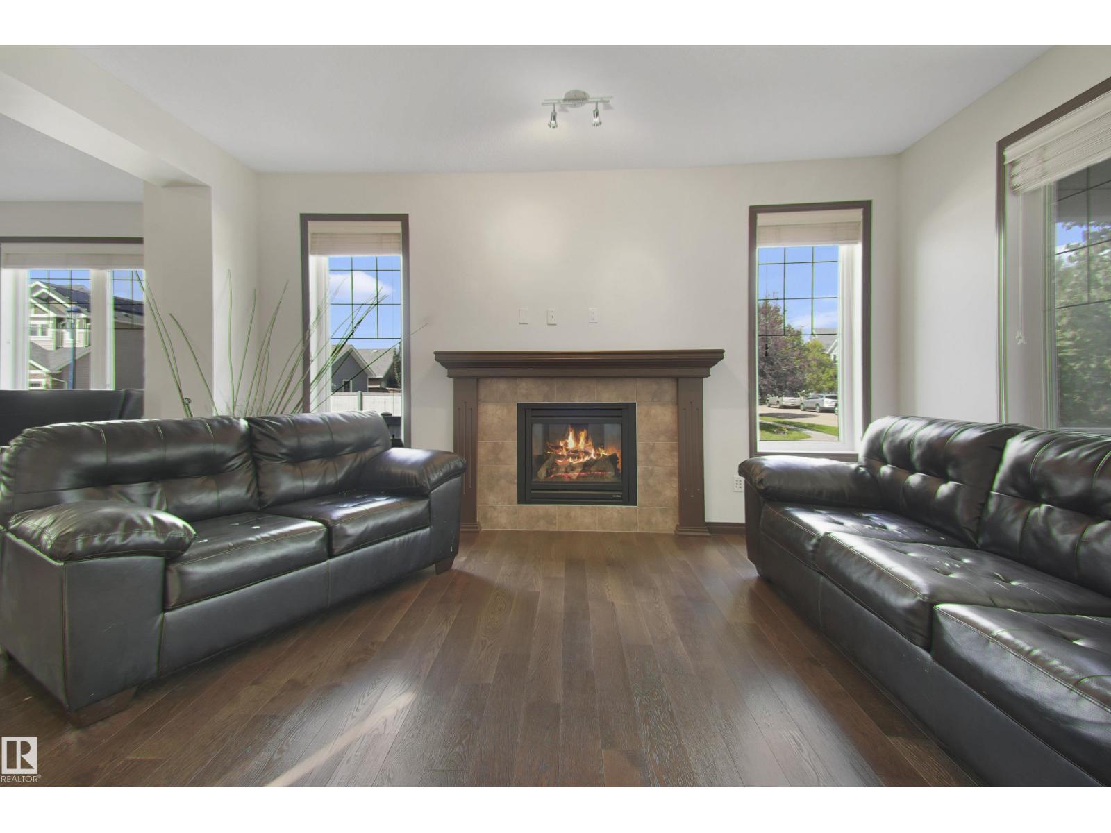 Photo 36 of 2044 74 St Sw, Edmonton AB