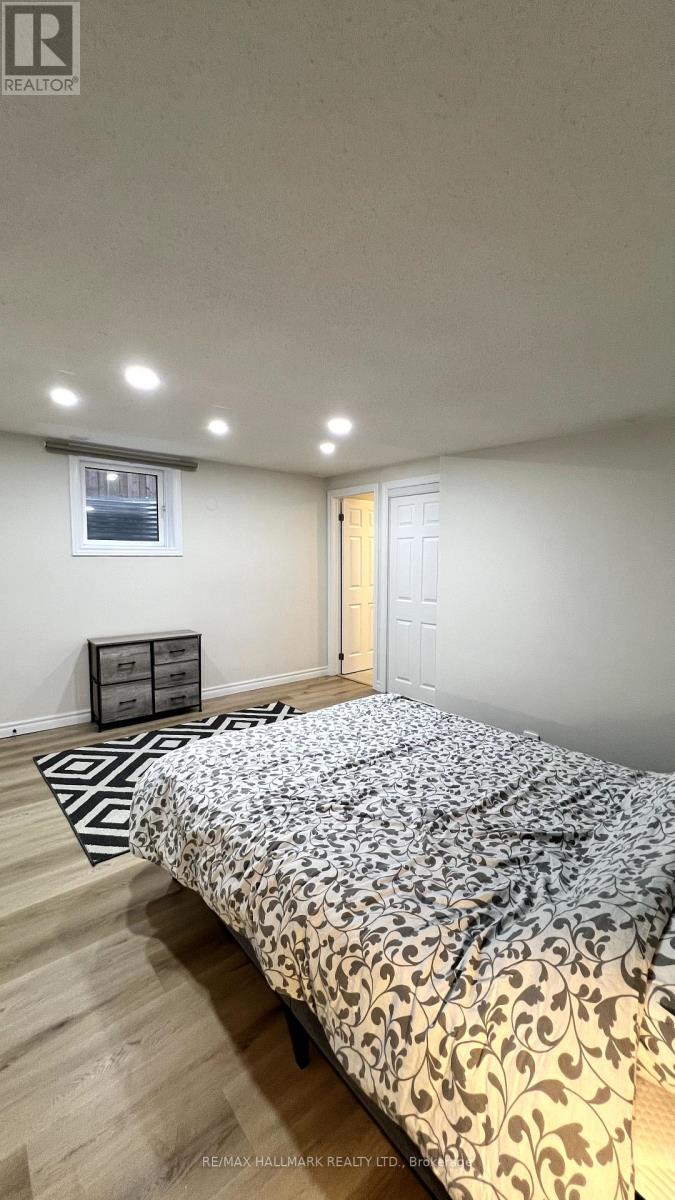 Photo 1 of Basement Unit 2 37 Crystal Drive, Richmond Hill ON