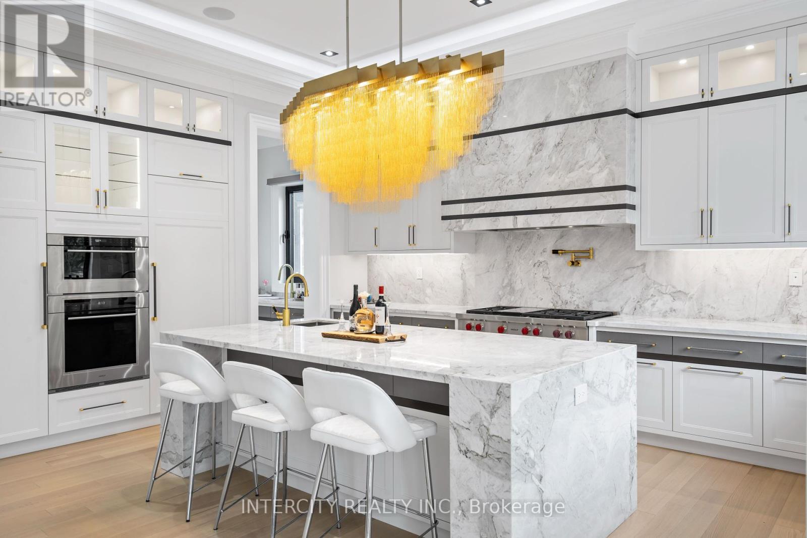 Photo 27 of 1 Silvergrove Road, Toronto ON