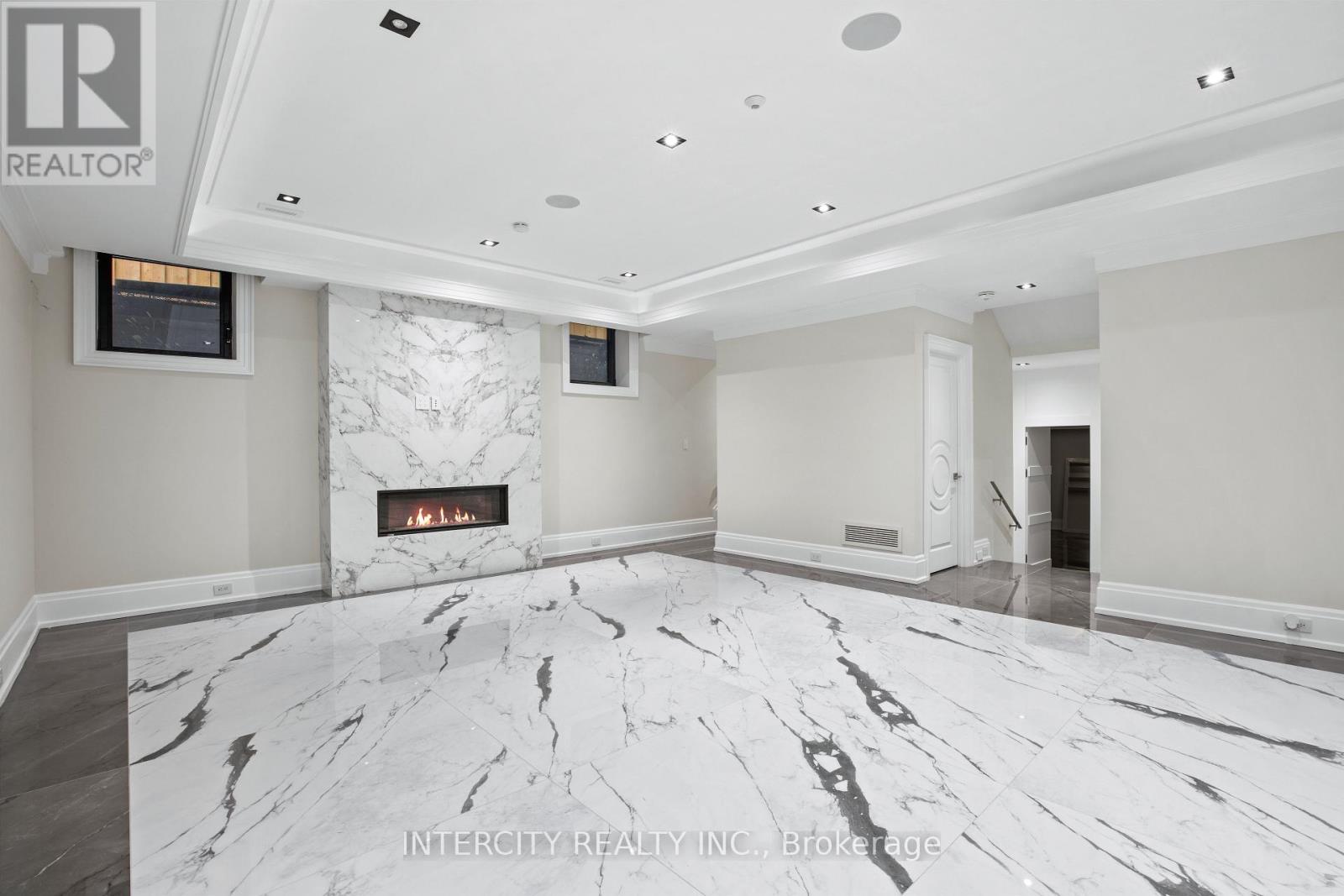 Photo 36 of 1 Silvergrove Road, Toronto ON