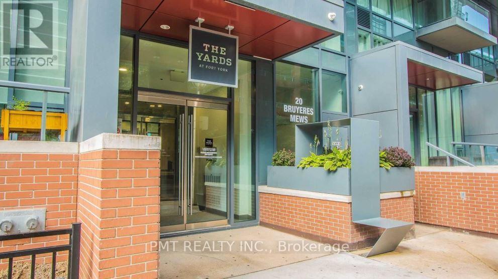 Photo 10 of 803 20 Bruyeres Mews, Toronto ON