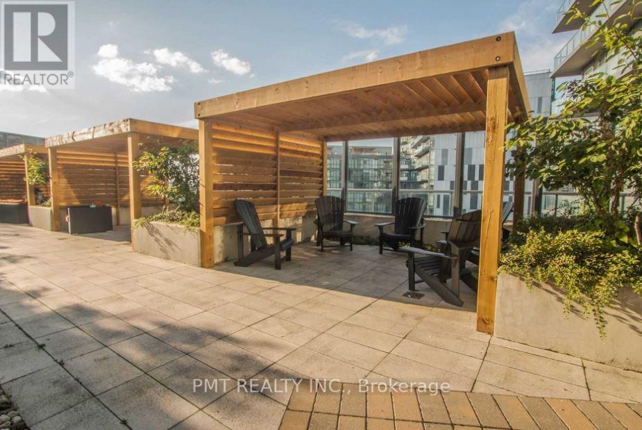 Photo 11 of 803 20 Bruyeres Mews, Toronto ON