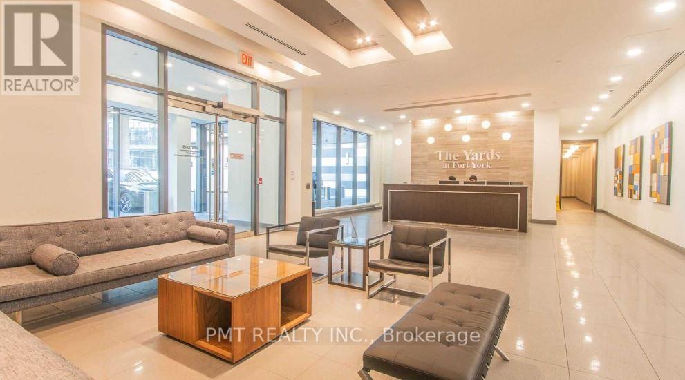 Photo 1 of 803 20 Bruyeres Mews, Toronto ON