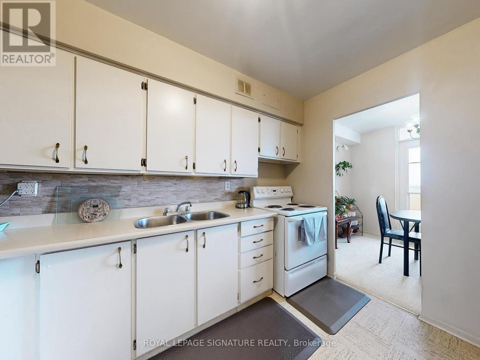 Photo 16 of 1204 1350 York Mills Road, Toronto ON