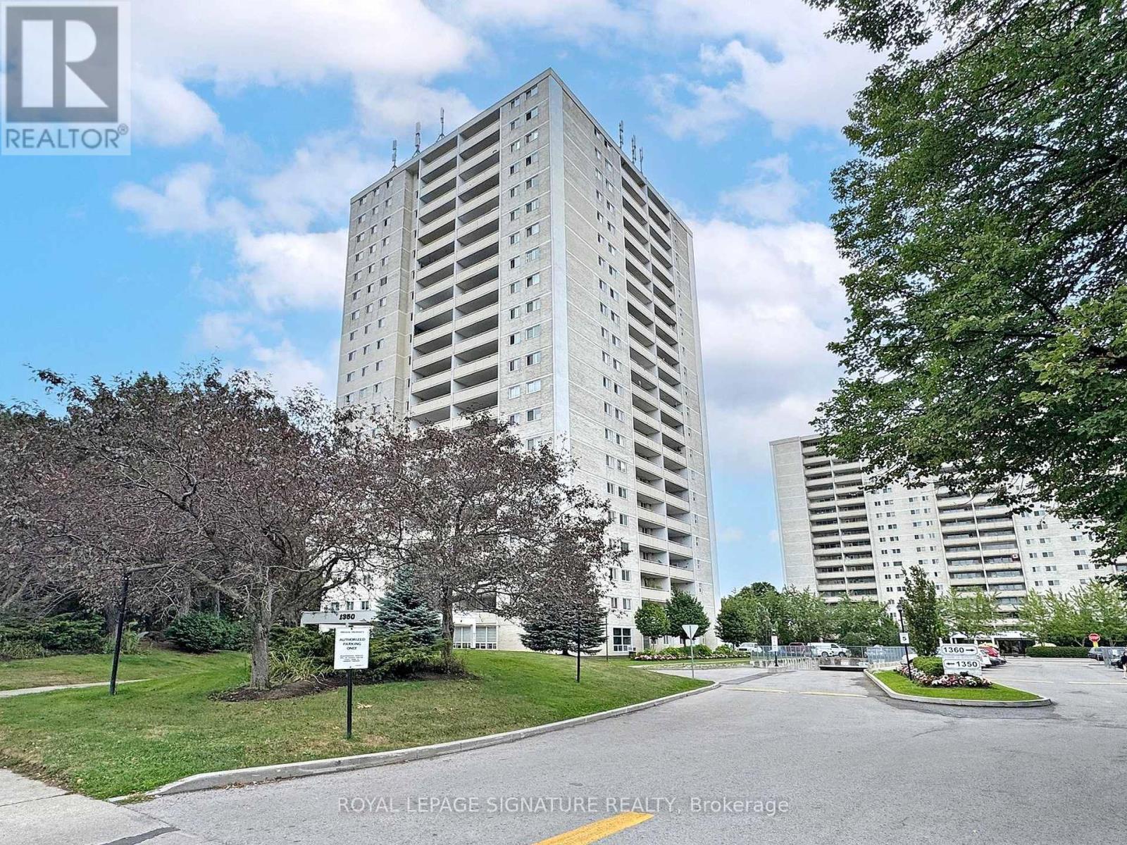 Photo 2 of 1204 1350 York Mills Road, Toronto ON