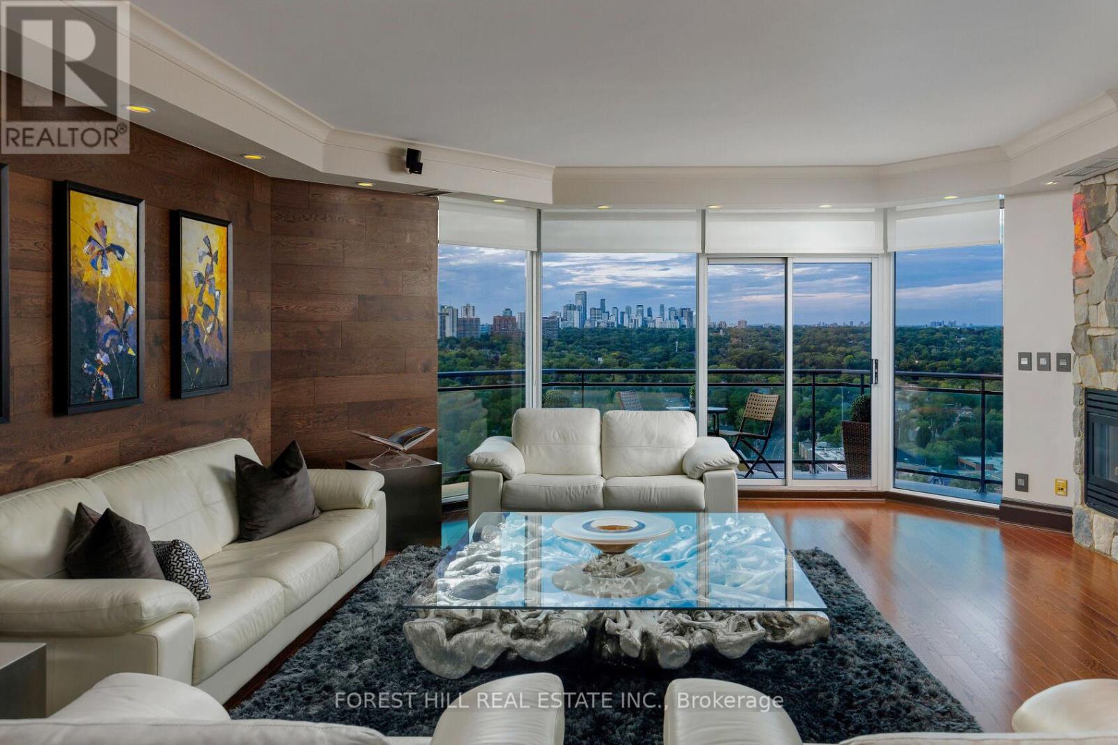 Photo 10 of 2701 300 Bloor Street E, Toronto ON