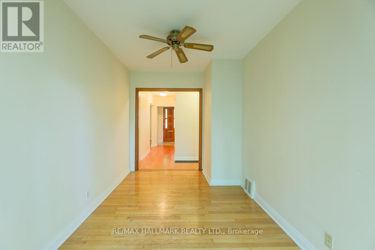 Photo 20 of 22 Latham Avenue, Toronto ON