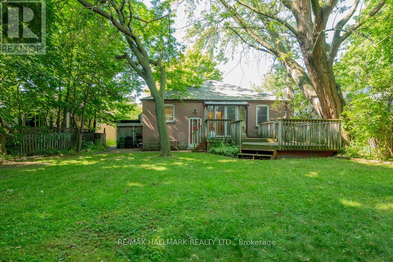 Photo 19 of 22 Latham Avenue, Toronto ON