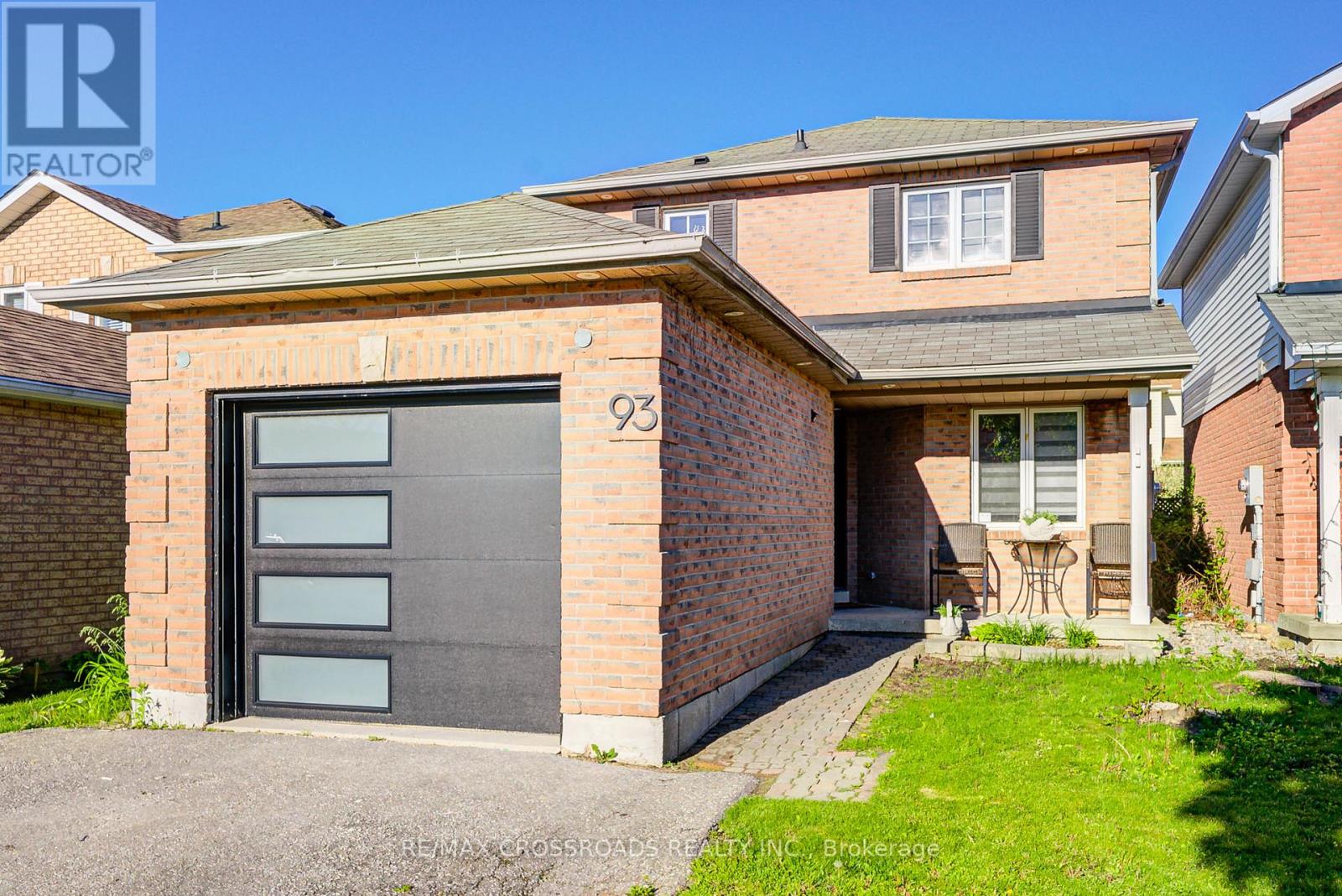 Photo 22 of 93 Mcmann Crescent, Clarington ON