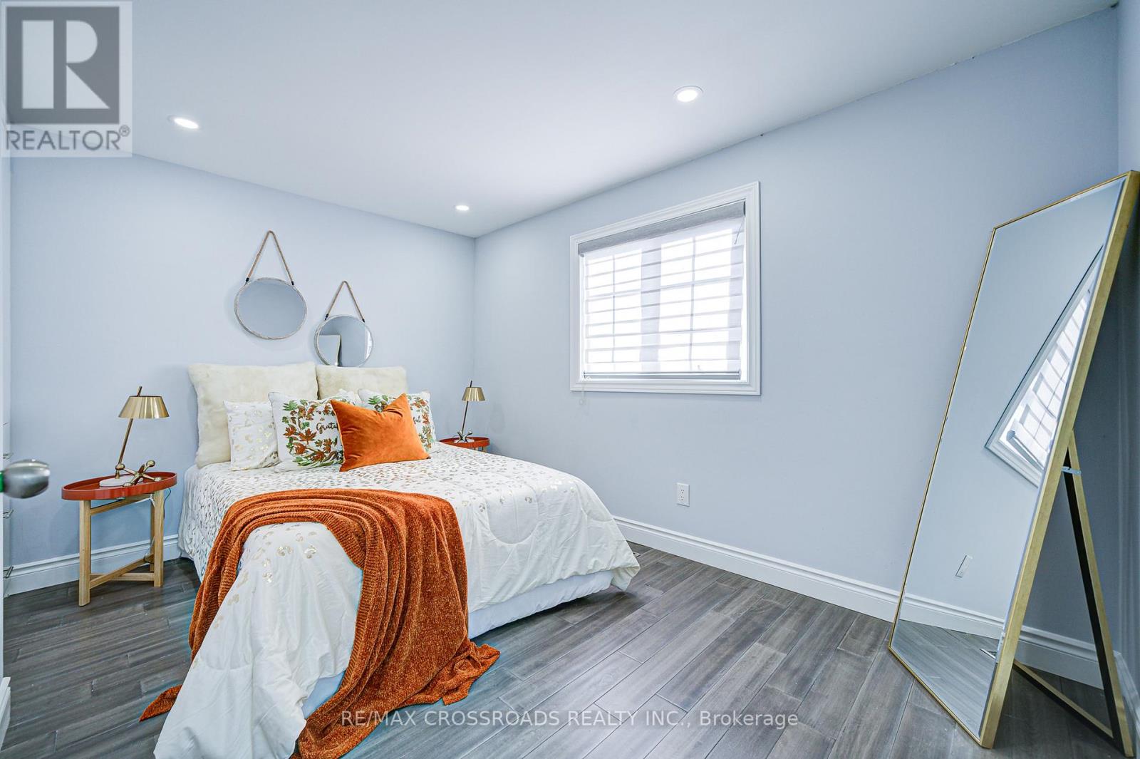 Photo 11 of 93 Mcmann Crescent, Clarington ON