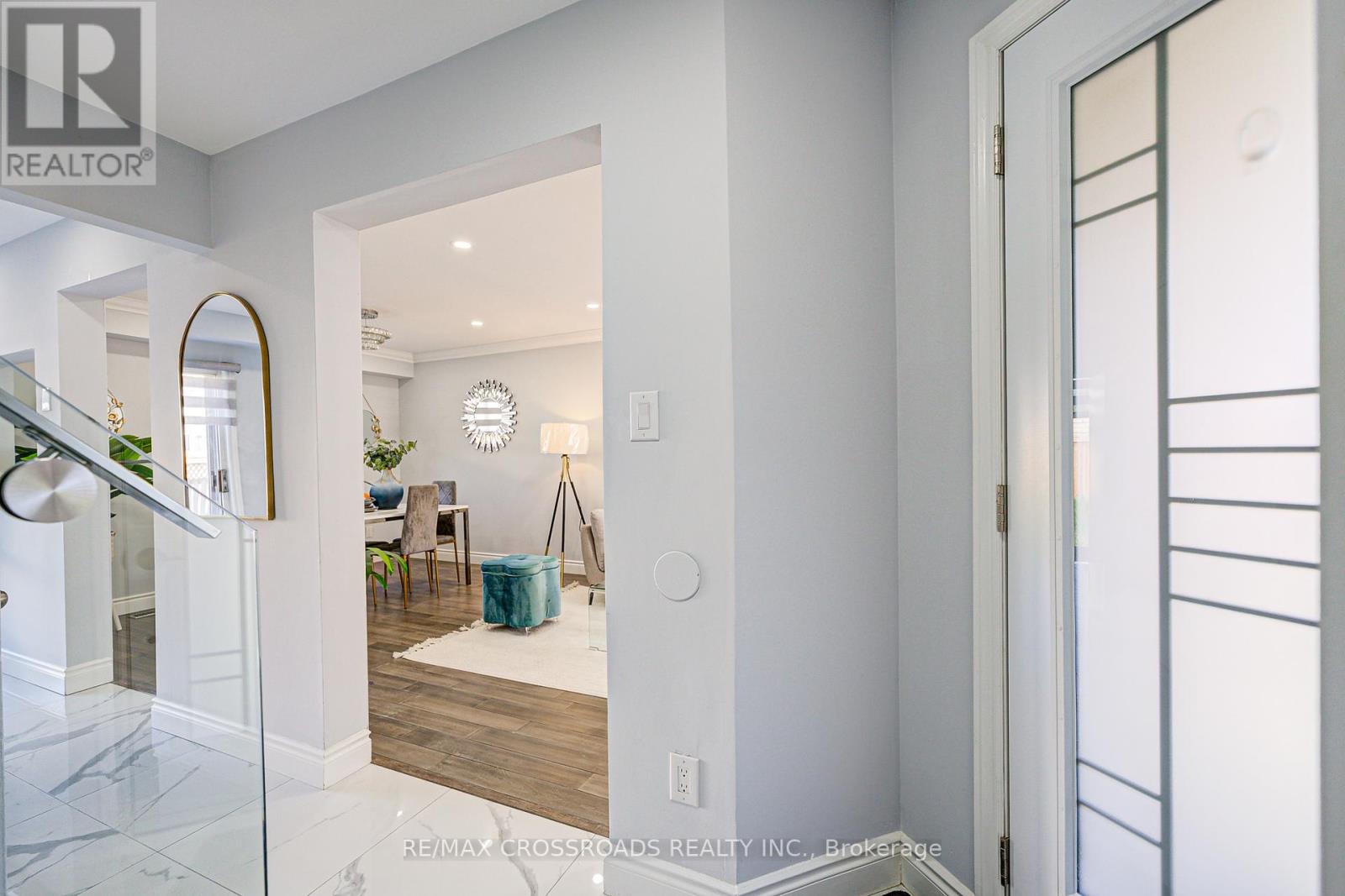 Photo 3 of 93 Mcmann Crescent, Clarington ON