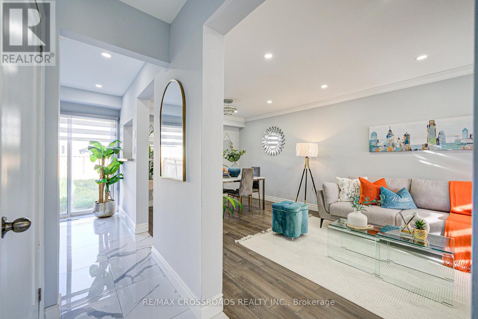 Photo 35 of 93 Mcmann Crescent, Clarington ON