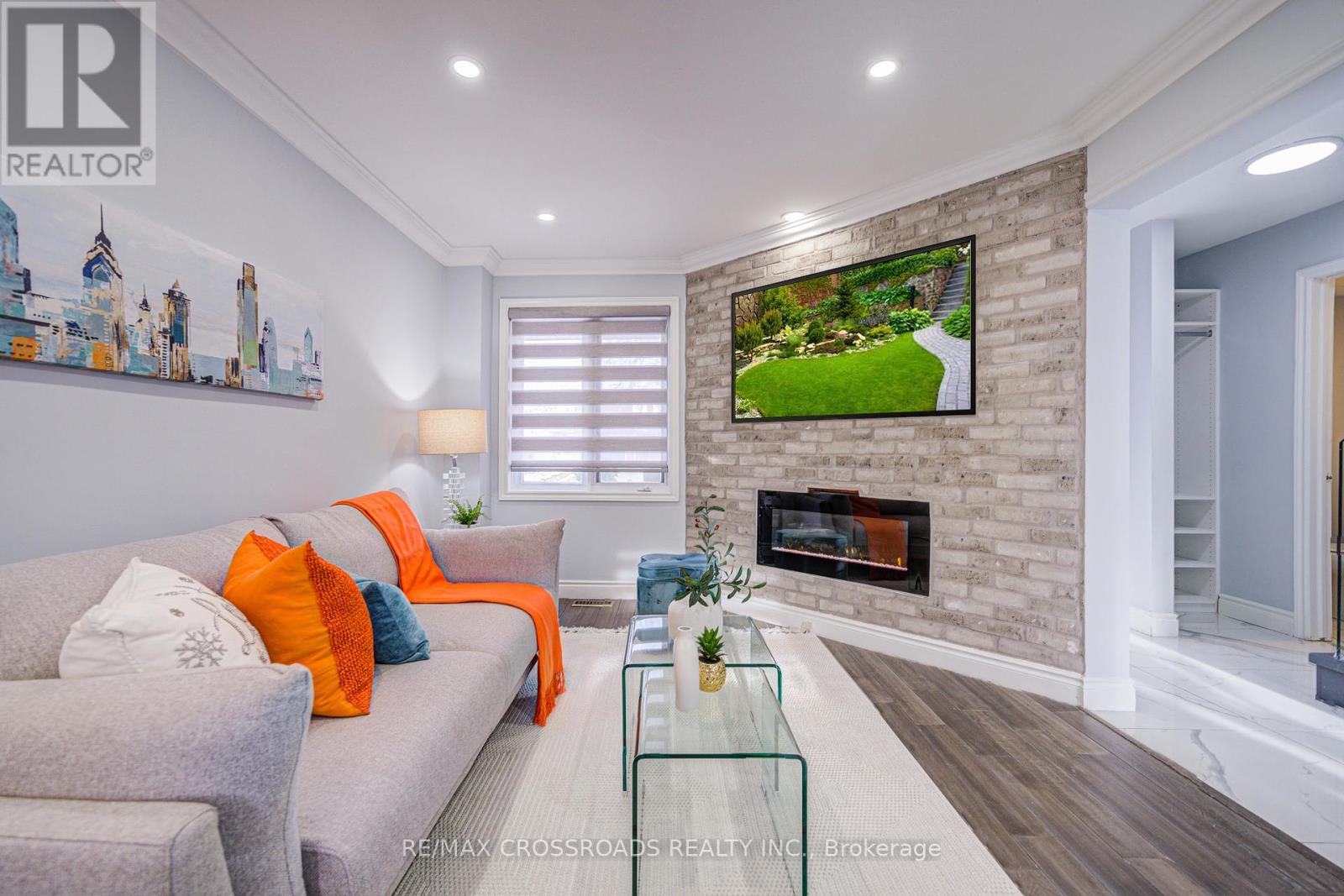 Photo 38 of 93 Mcmann Crescent, Clarington ON
