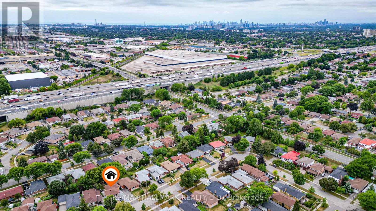 Photo 25 of 16 Araman Drive, Toronto ON
