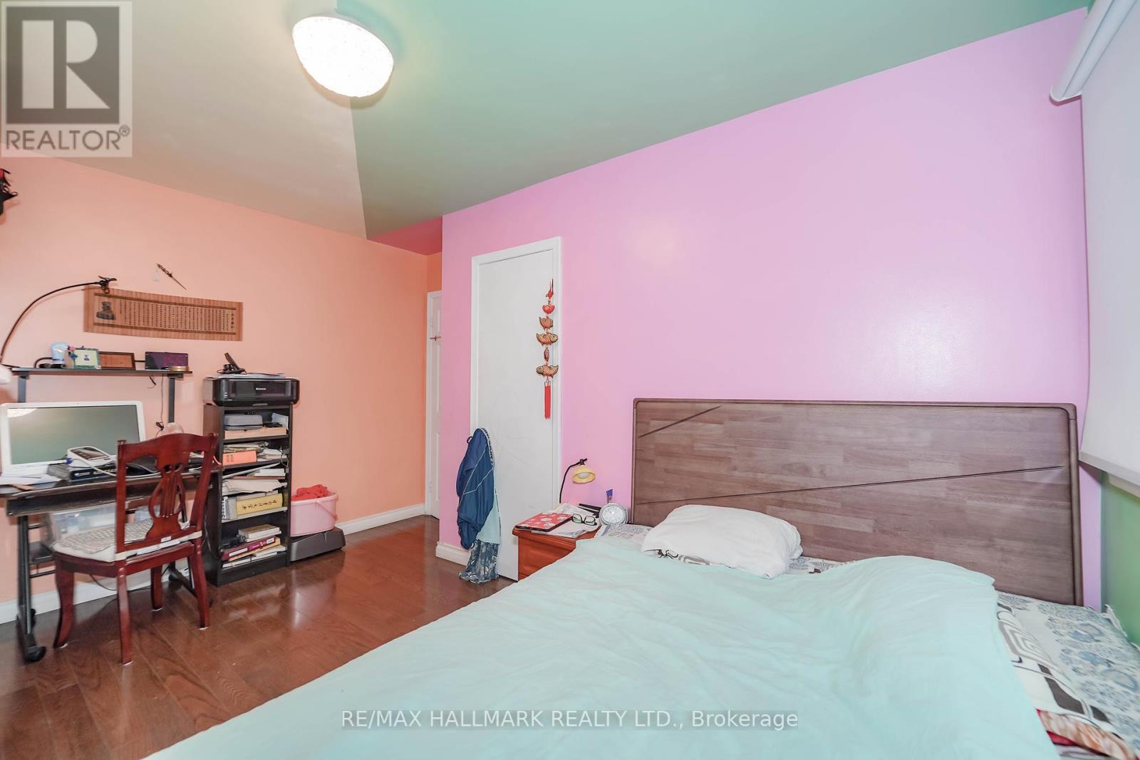 Photo 37 of 16 Araman Drive, Toronto ON
