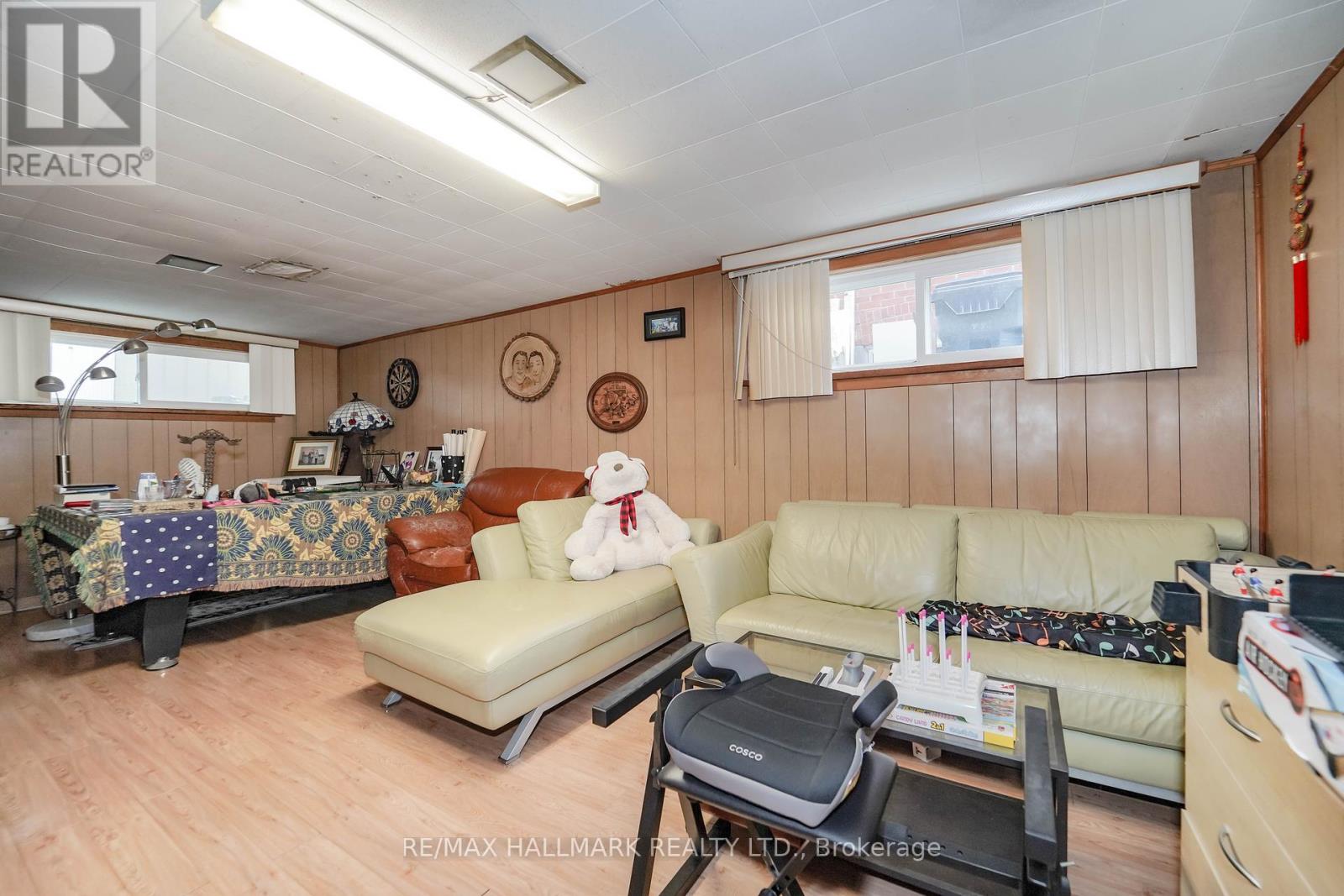 Photo 26 of 16 Araman Drive, Toronto ON
