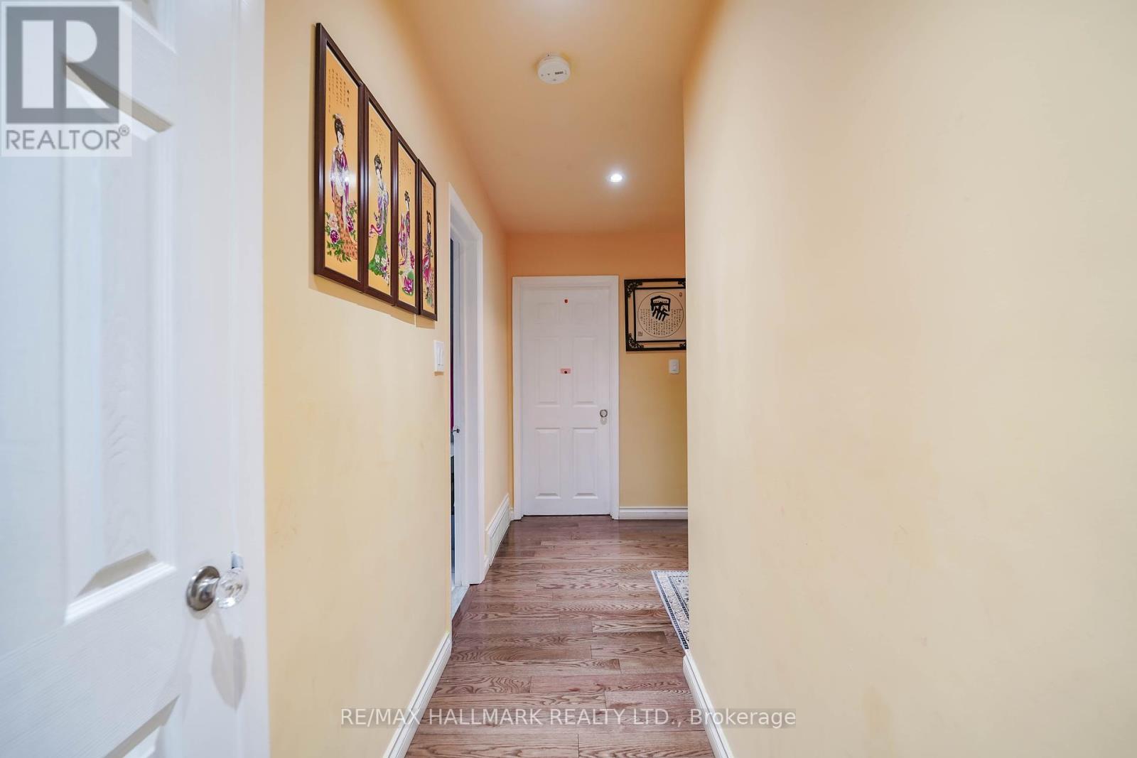 Photo 33 of 16 Araman Drive, Toronto ON