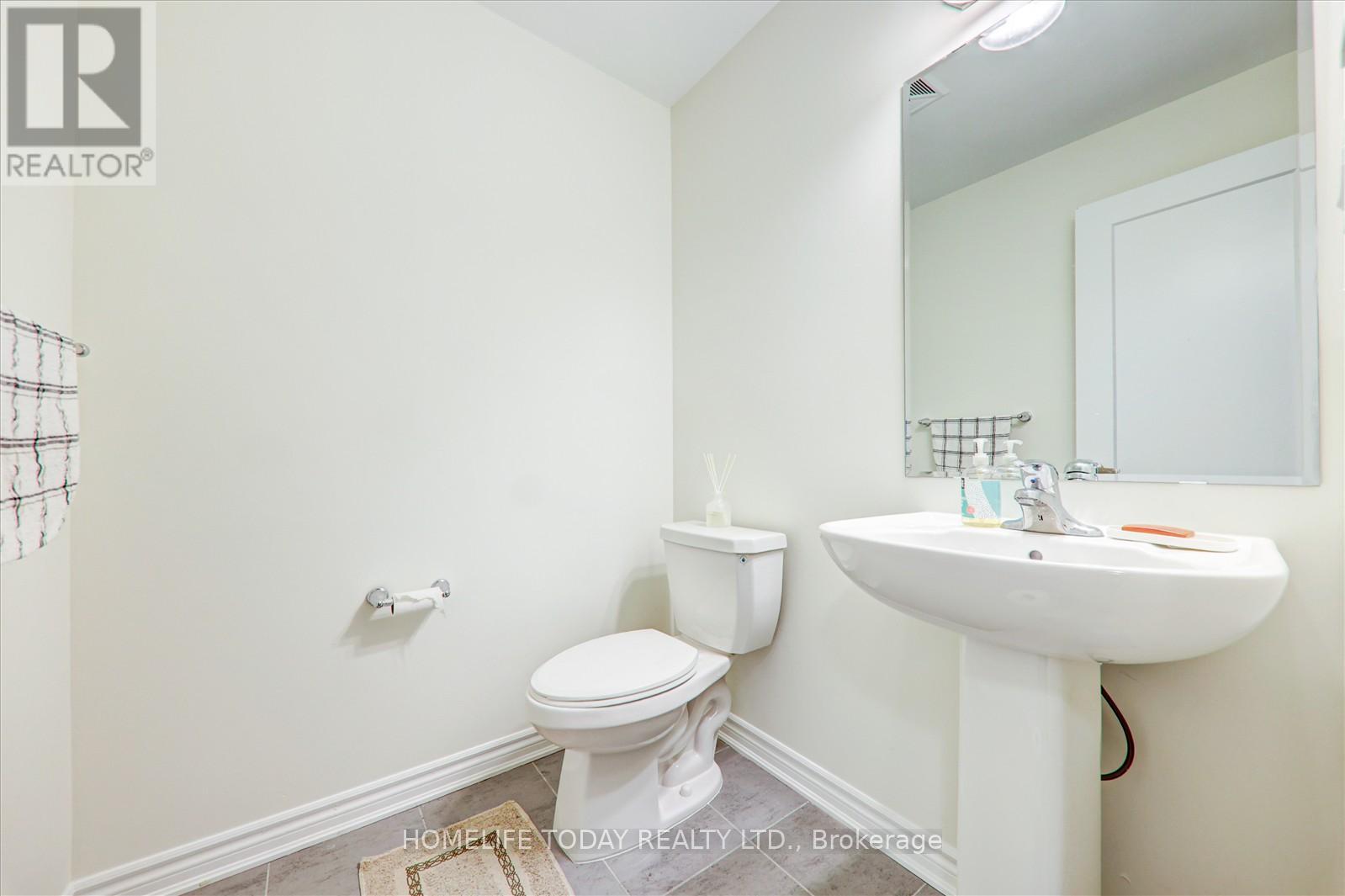 Photo 21 of 321 2787 Eglington Avenue, Toronto ON