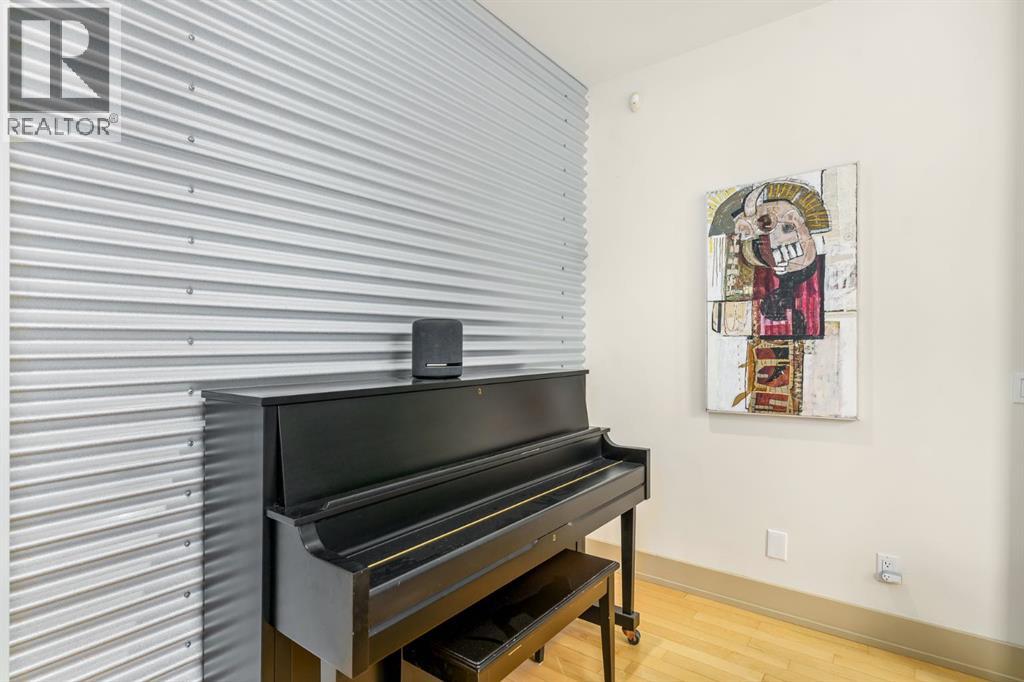Single Family House for Sale in   Avenue SW Richmond Calgary 