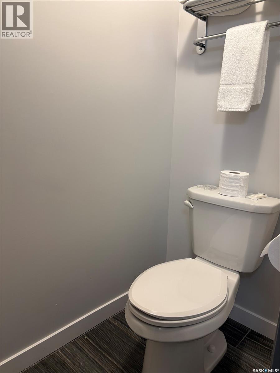 304 King Edward STREET — photo 15