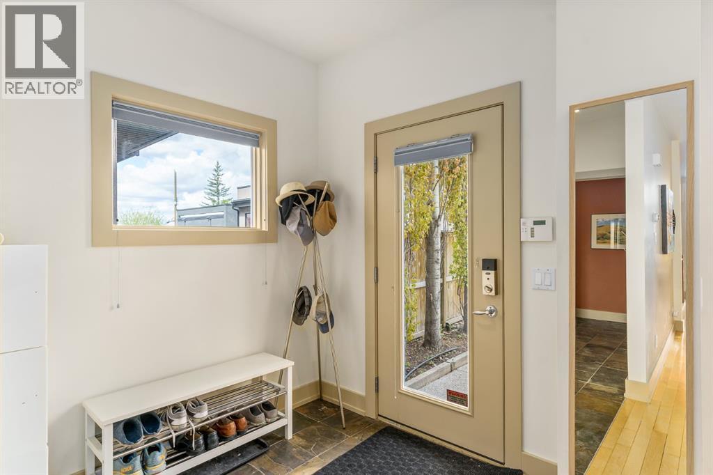 Single Family House for Sale in   Avenue SW Richmond Calgary 
