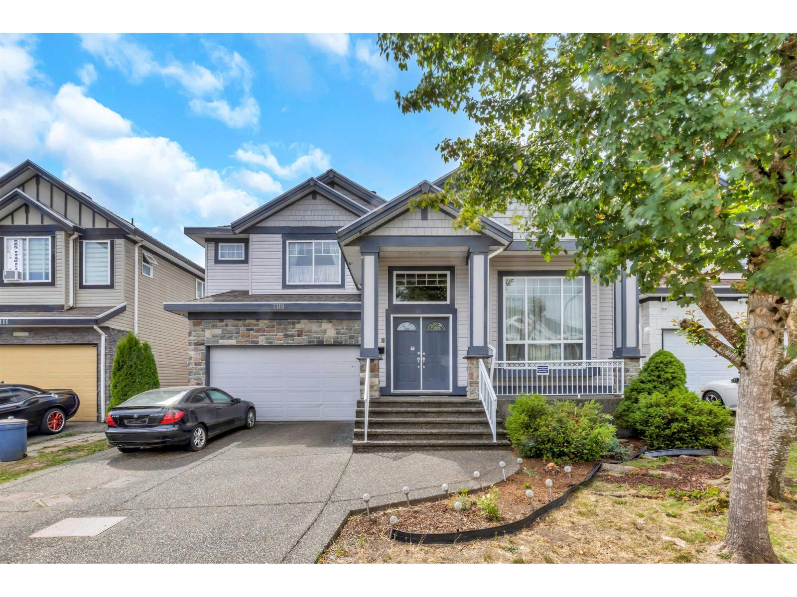Photo 1 of 7119 148 A Street, Surrey BC