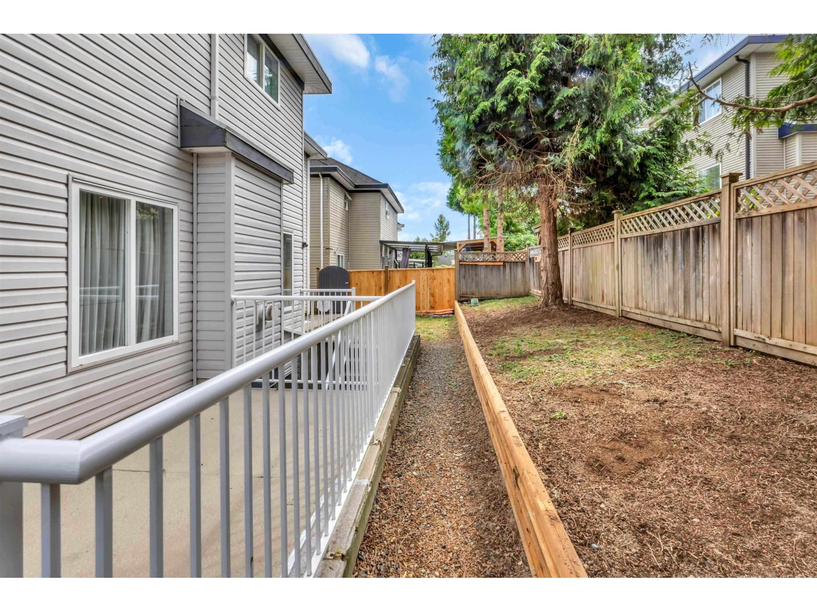 Photo 33 of 7119 148 A Street, Surrey BC