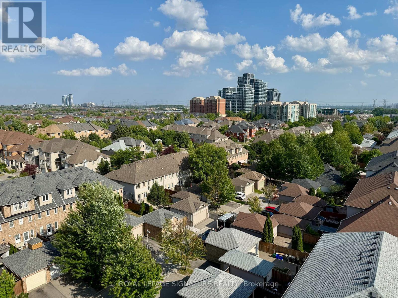 Photo 15 of 905 9 Northern Heights Drive, Richmond Hill ON